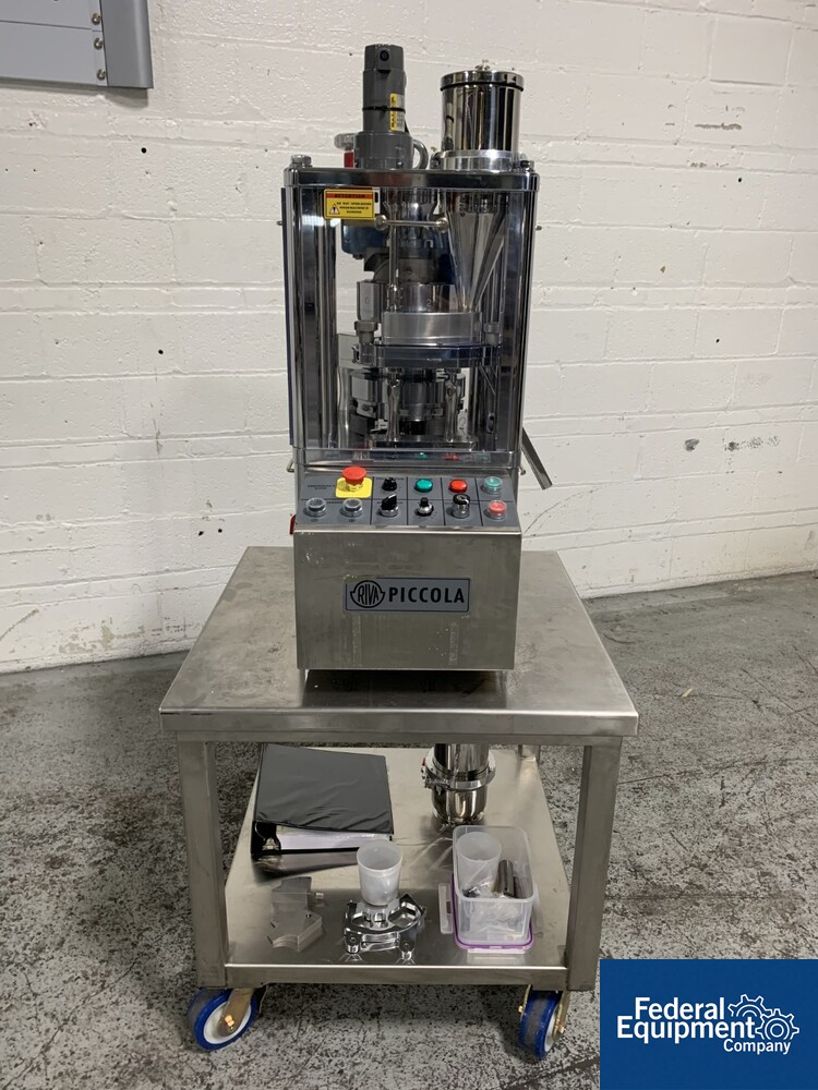 Riva Piccola Tablet Press, model B10 | Federal Equipment Company