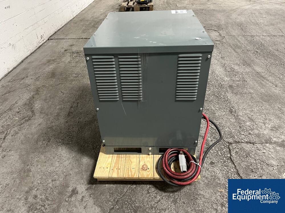 DEKA Automatic Battery Charger, Model 18C3-1050 | Federal