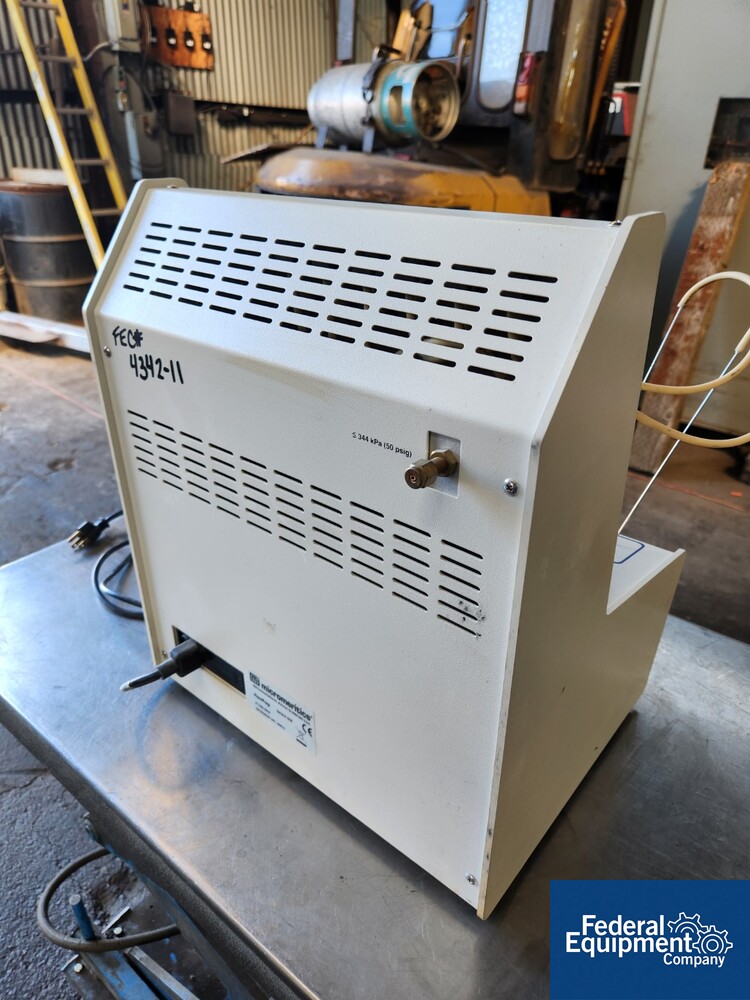 Micromeritics Sample Degas System, Model Flowprep 060 Federal