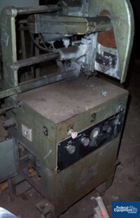 Image of Farris Universal Traveling Auto Saw 02