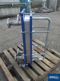 Image of 30.1 Sq Ft Alfa Laval Plate Exchanger, S/S, 150# 02