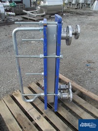 Image of 30.1 Sq Ft Alfa Laval Plate Exchanger, S/S, 150# 04