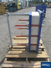 Image of 75.75 Sq Ft Alfa Laval Plate Exchanger, S/S, 150# 02