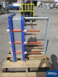 Image of 75.75 Sq Ft Alfa Laval Plate Exchanger, S/S, 150# 04