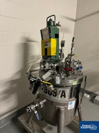 Image of 30 Gal Steel-Pro Reactor, S/S, 50/60# 06