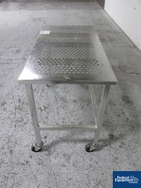 Image of 48" x 24" Terra Universal Stainless Steel Table 02