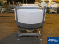 Image of 25 Cu Ft Tote, Plastic 02