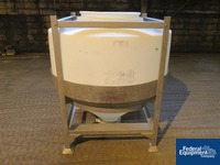 Image of 25 Cu Ft Tote, Plastic 04