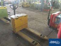 Image of Yale Electric Pallet Jack 02