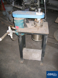 Image of 1 Liter Autoclave Engineers Autoclave, 5,800# 02