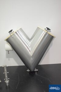 Image of 16/4 Quart P-K Twin Shell Blender, model Blendmater SS 09