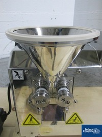 Image of Freund-Vector TFC-LAB Micro Roll Compactor 09