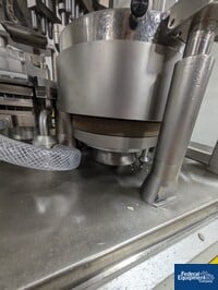 Image of IMA Zanasi 40F Capsule Filler 12