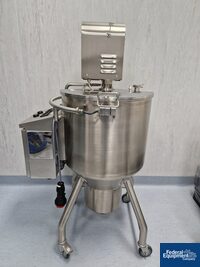 Image of 135 Liter Epsilon Pharmaservices Mixing Tank 03