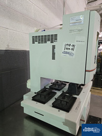 Image of TomTec Quadra 3 NS Liquid Handler 08