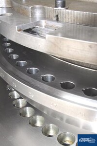 Image of Stokes 747 Eagle 2 Tablet Press, 53 Station 05