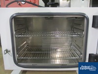 Image of Binder Oven, Model IP-20 04