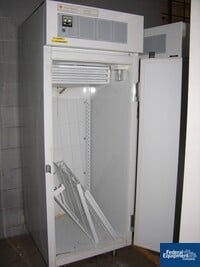 Image of 23 Cu Ft Fisher Scientific Single-Door Freezer 02