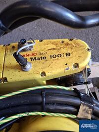 Image of Fanuc LR Mate 100ib Robot with R-J3IB Mate Controller 03