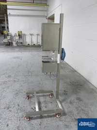 Image of Beta LaserMike Gauge, Model 135-325 03