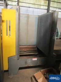 Image of Columbia Palletizer, Model FL10RS 05