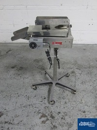 Key International Tablet Deduster, Model TD101 | Federal Equipment Company
