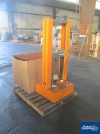 Image of Lloyd Instruments Tensile Tester, Model 6000R 02