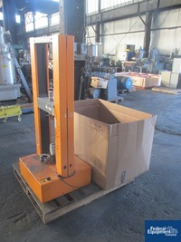 Image of Lloyd Instruments Tensile Tester, Model 6000R 03