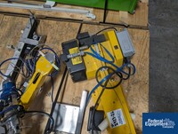 Image of Ineva Liftronic Universal Articulated Lifters, Model 2ALTF 19