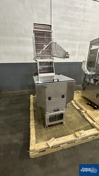 Image of Capmatic Bottle Filling Line 07