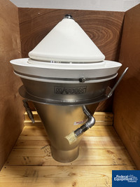 Image of Metolift Pillar Lift Discharge Station, Model M5414-83-C2D2 42