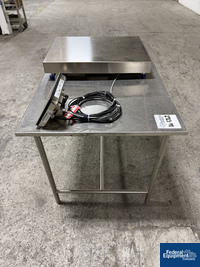 Image of Mettler Toledo Scale, model PBA430, 20" x 25" 02