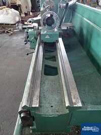 Image of Grizzly Industrial Lathe, Model G5962 10
