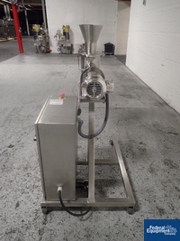 Image of Quadro Comil, Model U10, S/S 04