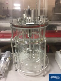 Image of 15 L Applikon Glass Fermenter, with Agi 02