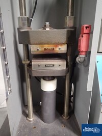 Image of 15 Ton Carver Press, Model 3888, 6" x 6" 07