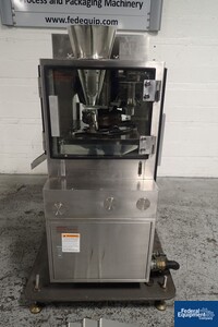 Image of Kikusui Virgo 519 KRCZ Tablet Press, 19 Station 03