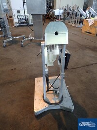 Image of CapPlus Capsule Polisher, Model CPT200 05