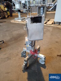 Image of George Nutting Deduster 02
