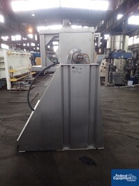 Image of Tote Systems Double Pedestal Tote Blender, S/S 02