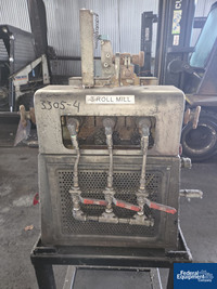 Image of 4" x 8" Lab Three Roll Mill 03