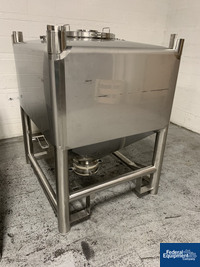 Image of 1,350 Liter GEA Buck Systems Tote, model 13373-A02 17
