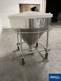 Image of 30 Cu Ft Utensco Transport Totes 05