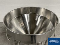Image of 30 Cu Ft Utensco Transport Totes 06