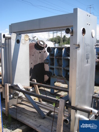 Image of 804 Sq Ft Alfa Laval Plate Heat Exchanger, S/S, 145# 02