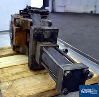 Image of 2.5" Beringer Hydraulic Screen Changer _2