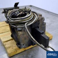 Image of 2.5" Beringer Hydraulic Screen Changer _2