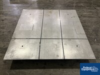 Image of 60" x 60" Scale Plateform Base, S/S 03