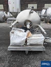 Image of 300 Gal Mueller Insulated Tank, S/S 30#-FV 03