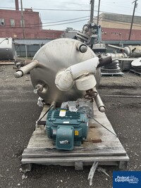 Image of 300 Gal Mueller Insulated Tank, S/S 15#-FV 05
